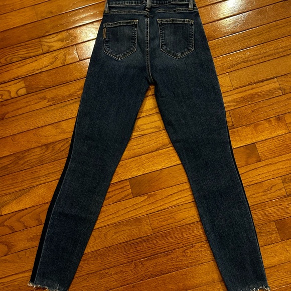 Paige Women’s jeans - Picture 6 of 6